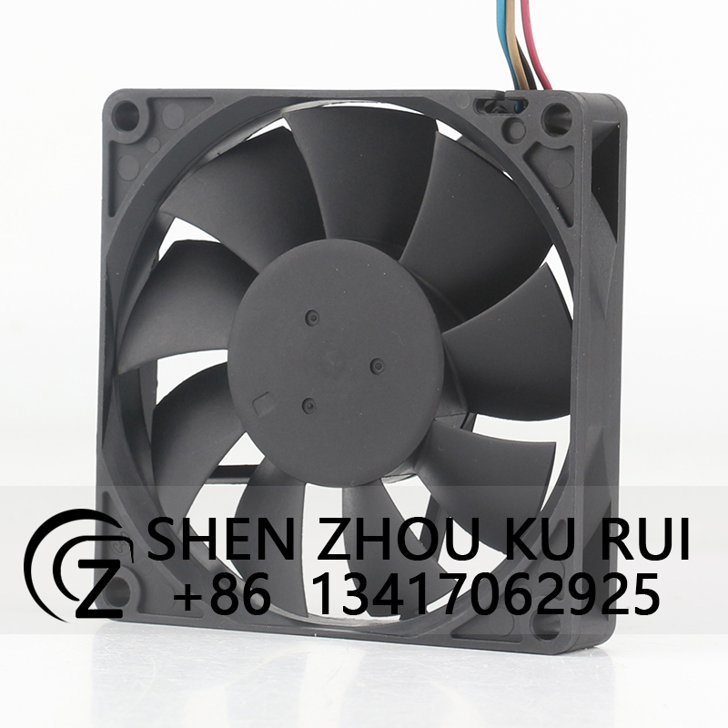Ventola di raffreddamento AVC  - Case Fan Controller recensione e prezzo